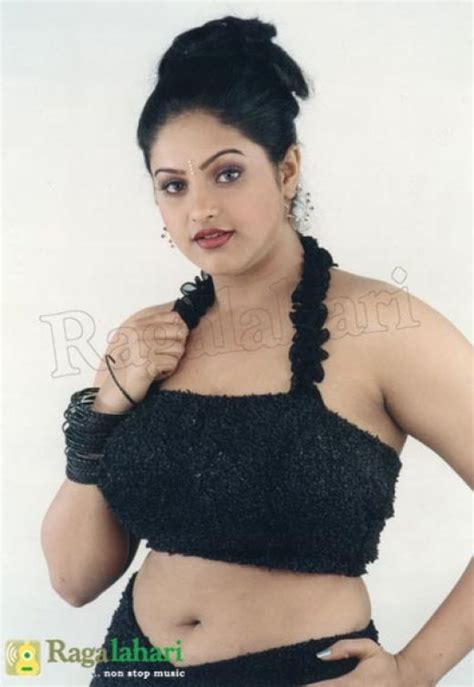 Tollywood Hot Pics Raasi