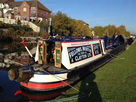 √ Castle Narrowboats