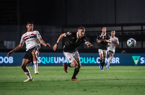 Números De Vegetti Com A Camisa Do Vasco Supervasco