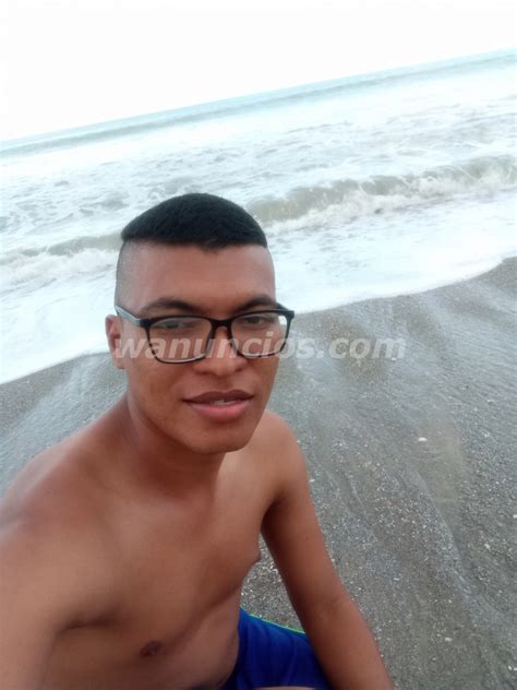 Chico Gay Sencillo Disponible Para Ti Cuando Estes Solo Panam