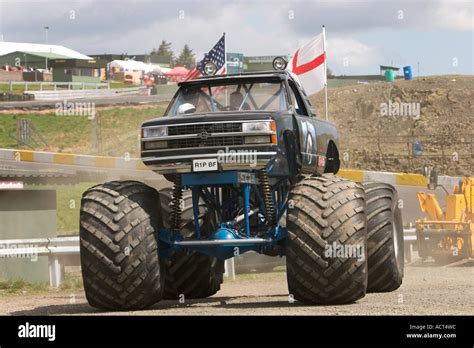 Grim Reaper Monster Truck Knockhill Hi Res Stock Photography And Images