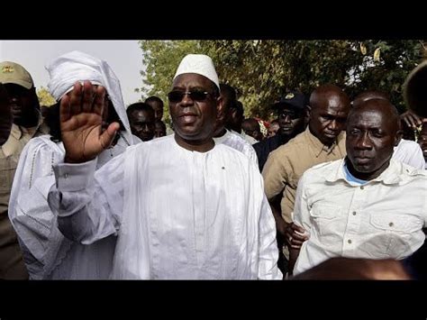 Sénégal soulagement après la non candidature de Macky Sall YouTube