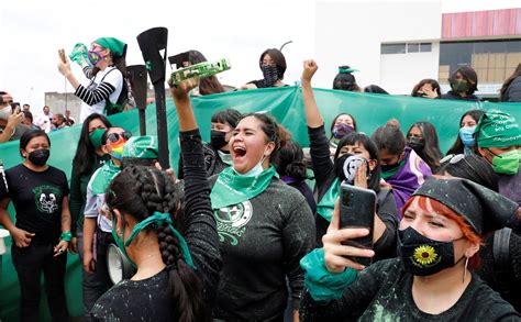 Scjn De México Vota A Favor De La Despenalización Del Aborto The New