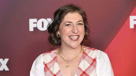 Mayim Bialik Is Out As A Jeopardy Host Leaving Ken Jennings To Solo