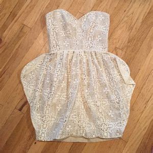 43 Off ASOS Dresses Skirts ASOS Scalloped Lace Maxi Dress In Nude From Valeria S Closet On