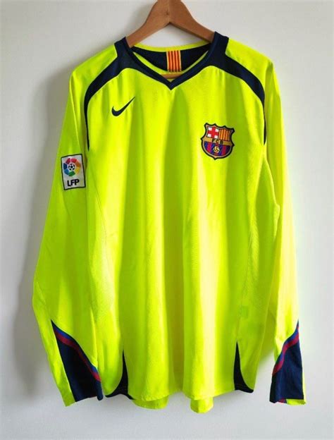 10 Ronaldinho Barcelona 2005 Away Long Sleeve Soccer Football Jersey