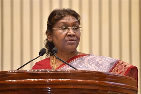 President Droupadi Murmu Presents National Panchayat Awards