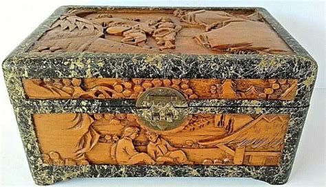 Ancien Coffret En Camphrier Bois Sculpt Origine Chine Asie Circa