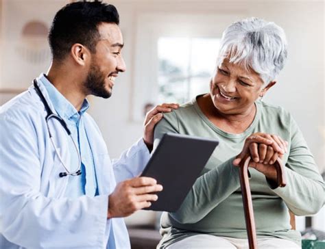 805000 Doctor Patient Stock Photos Pictures And Royalty Free Images