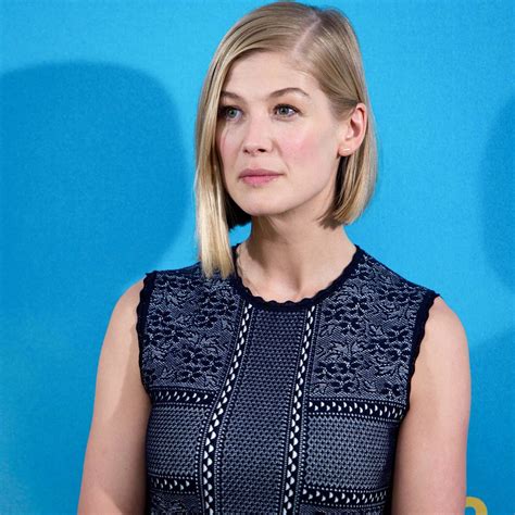 Rosamund Pike Source On Twitter Rosamund Pike Attends The What We