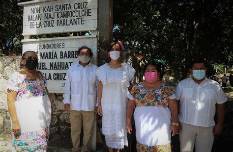 Laura Fern Ndez Visita Santuario De La Cruz Parlante Y Subraya La