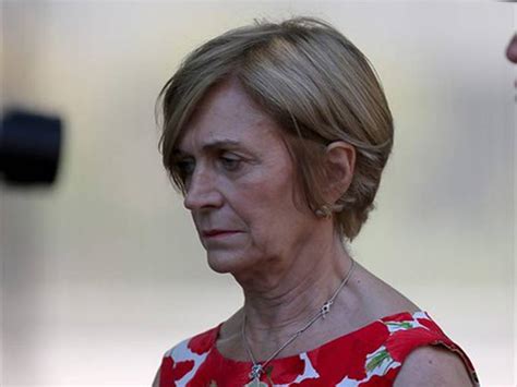 Evelyn Matthei Conden A Los Militares En La Calle No Estaban