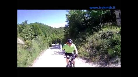 Mountain Bike Con Amici E Mangiata Di Carne A Borgo Pace E Santangelo