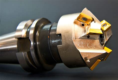 Tips For Maintaining And Extending The Life Of Your Cnc Tools