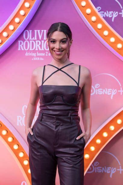 1 884 Kira Kosarin Photos And Premium High Res Pictures Getty Images