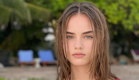 Maravilloso Cr Ter Abajo Kristina Pimenova En Bikini Entrada Juntar