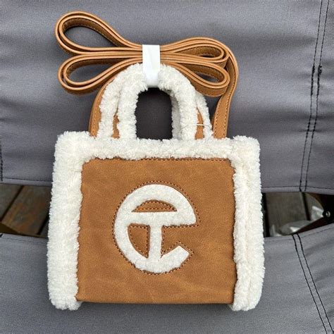 Сумка ugg x telfar — ціна 1700 грн у каталозі Сумки Купити аксесуари за ...