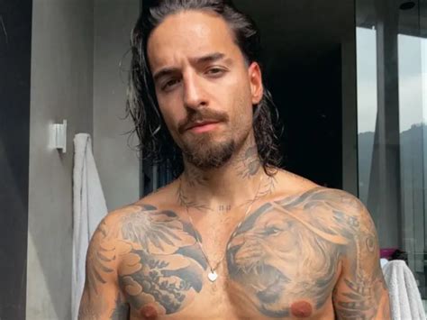 Lo Discriminan Negaron Entrada A Maluma En Restaurante Por Su Forma