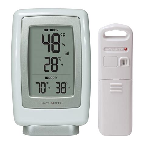 Acurite 00611a3 Wireless Indooroutdoor Thermometer And