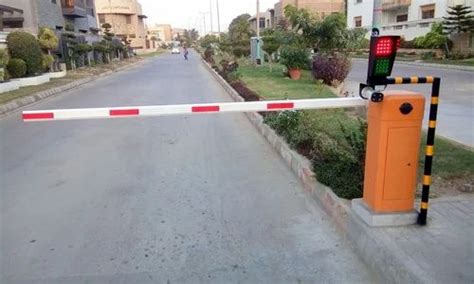 Orange Iron Automatic Road Boom Barrier For Industrial At Rs 98000 In Kota