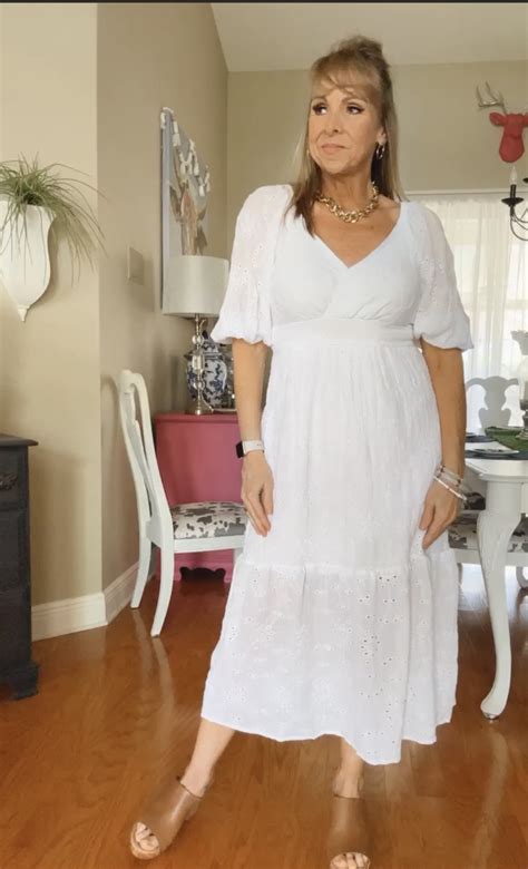 New Noteworthy Things I Love This Blonde S Shopping Bag