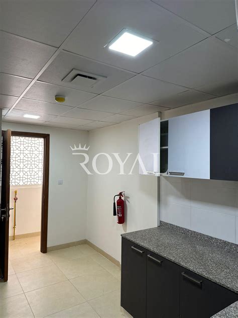 Luxury Bhk Apartment For Rent In Qurum Royal Estates World