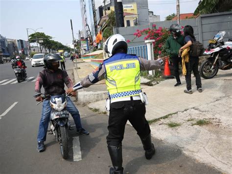 Hindari Pungli Kapolri Minta Jajarannya Tak Lagi Gelar Tilang Manual