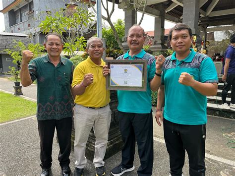 Smp Negeri 2 Mengwi Smpn2mengwi • Instagram Photos And Videos