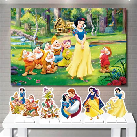 Painel De Aniversario E Kit Display De Mesa Branca De Neve Elo