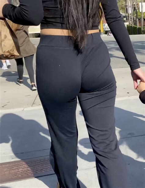 Petite Latina W Incredible Cameltoe Oc Spandex Leggings Yoga Pants Forum
