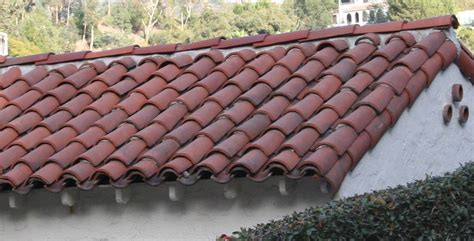 Mission Style Barrel Tile And Rafter Tails Spanish Style Spanish