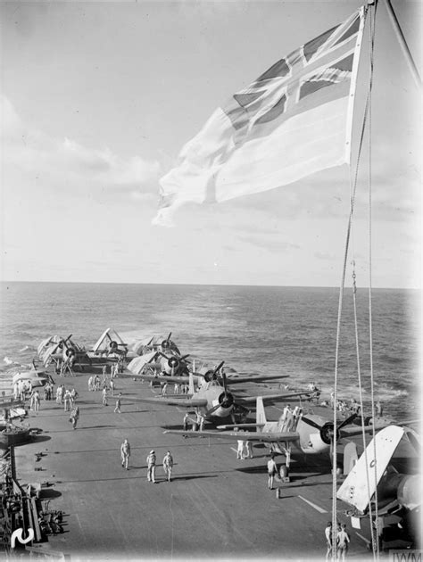 Asisbiz Fleet Air Arm 1830NAS Corsairs Aboard HMS Illustrious Off