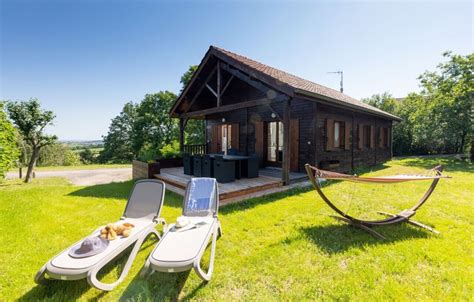 Camping Village Des Meuniers CLICOCHIC En Dompierre Les Ormes Bourgogne