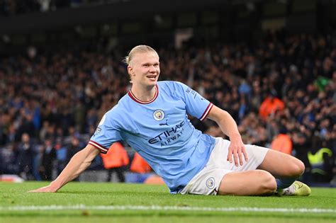 Footage Captures Erling Haaland Dressing Room Speech As Man City Record