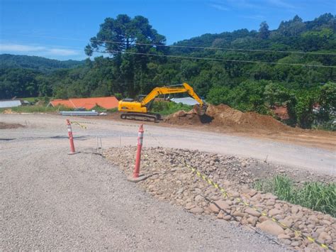 ERS 235 obras avançam na Serra Gaúcha Site EGR