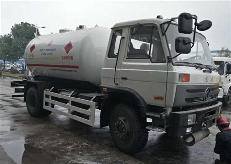 Dongfeng 4x2 Bobtail LPG Truck 10M3 5 Tons 10000L 5T LPG Filling Trucks