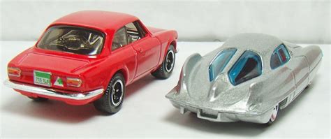 Hot Wheels Alfa Romeo 8C Compeitizone Along With Other Mattel Alfa S