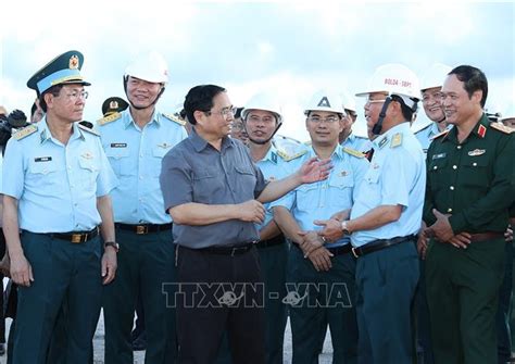 Pm Attends Groundbreaking Ceremony For Son My Ip In Binh Thuan