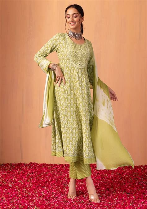 Buy Women Green Floral Print Cotton Anarkali Kurta With Pants And