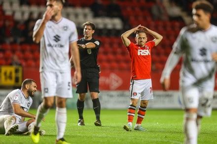 Goal 02 Milton Keynes Dons Midfielder Editorial Stock Photo Stock