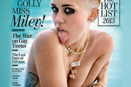 Miley Cyrus nue en couverture de Rolling Stone elle se lèche l