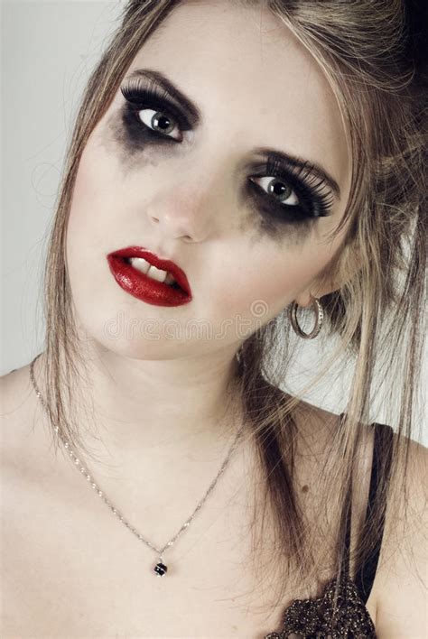 Furchtsame Traurige Blonde Frau Stockbild Bild von haut schönheit 23924321