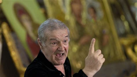 VIDEO Becali spune că a fost sunat și de Marcel Ciolacu și de Rareș