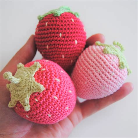 Crochet Strawberry Free Pattern As You Can See The From This Tutorial