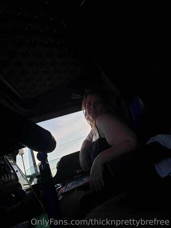 Thicknpretty Thicknprettybrefree Nude Leaks OnlyFans Leaked Models The Fappening Leaked