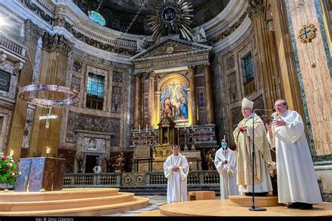 Roma Chiesa Del Ges Inagurato Il Nuovo Presbiterio Gesuiti