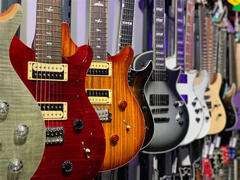 Best Electric Guitars For Small Hands