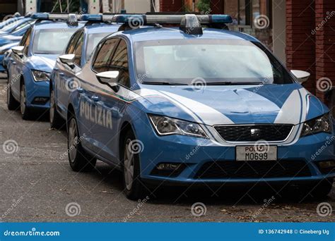 Italian police cars editorial stock photo. Image of gendarmerie - 136742948