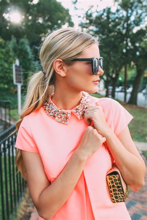 Legally Blonde Amber Fillerup Clark Barefoot Blonde Fashion Style