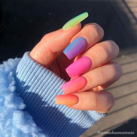 Parisian Fashion On Instagram “rainbow Nail Vibes 🌈 Anouskaanastasia